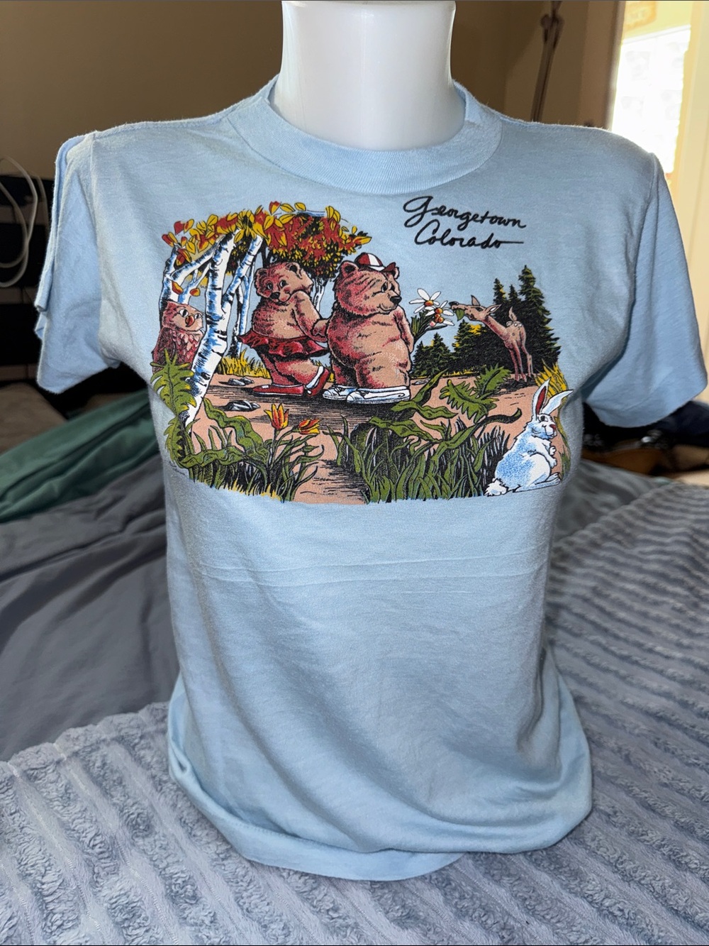 Vintage 1980s Alore Georgetown Colorado Woodland Bear Graphic Tee Kids 14-16
